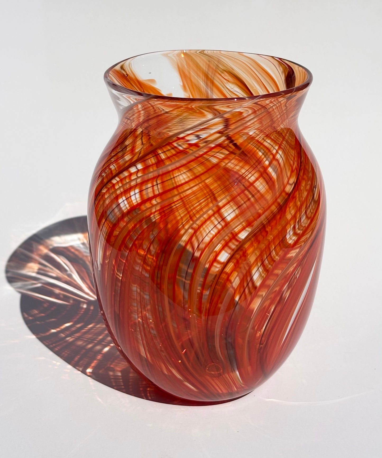 Feathered Glass Vase – Reds & Cream