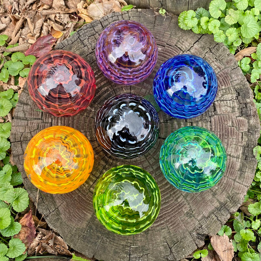 Personalized memorial glass paperweights, made by hand. Custom colors available to reflect the spirit of a beloved pet or person. A heartfelt gift for pet loss, grieving families, or remembrance ceremonies.