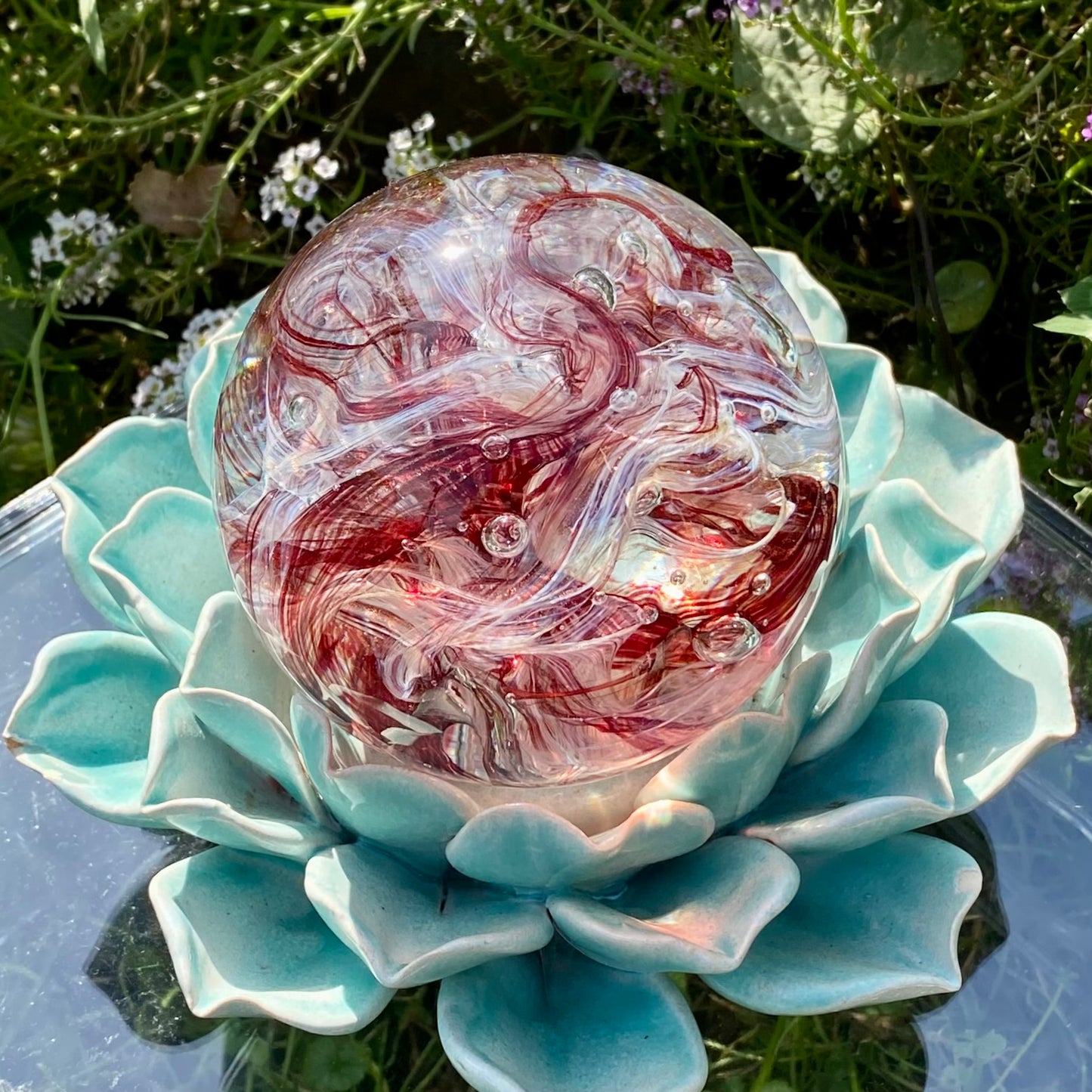 dark red with gold sparkle and white ribbon twist glass memorial