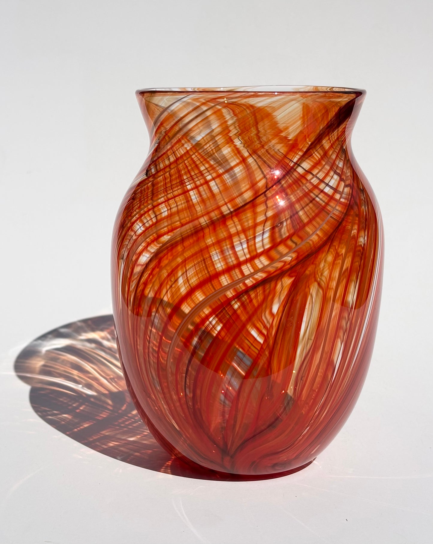 Feathered Glass Vase – Reds & Cream