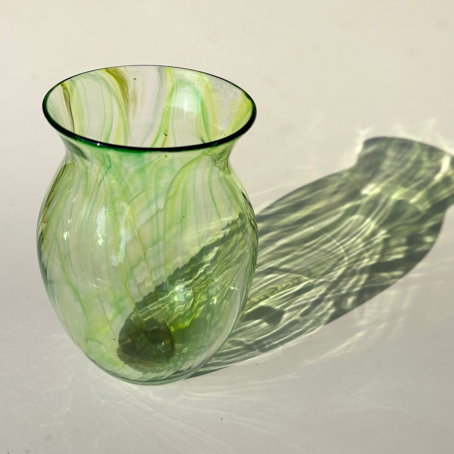 Handblown Glass Vase – Lemon Lime Shimmer