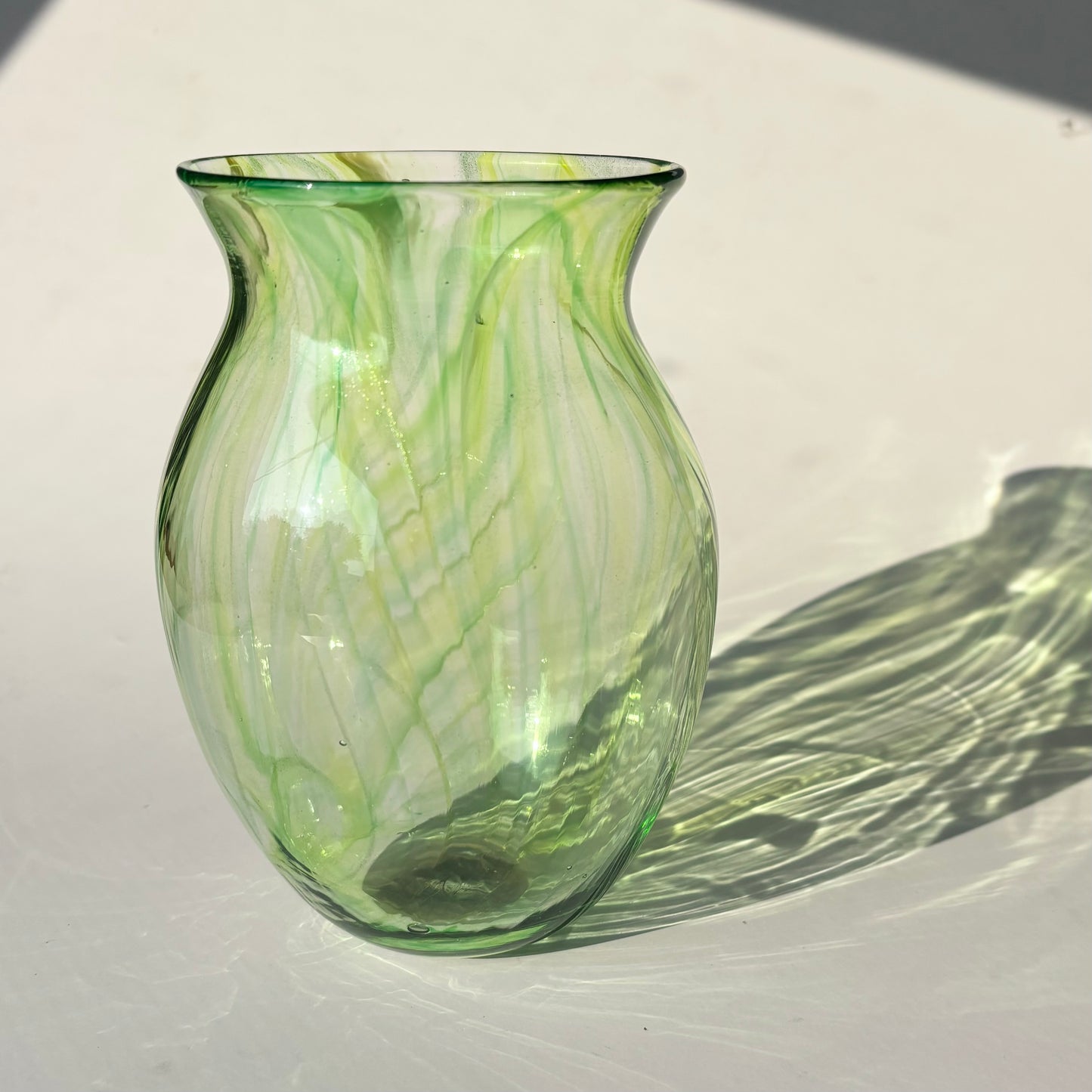 Handblown Glass Vase – Lemon Lime Shimmer