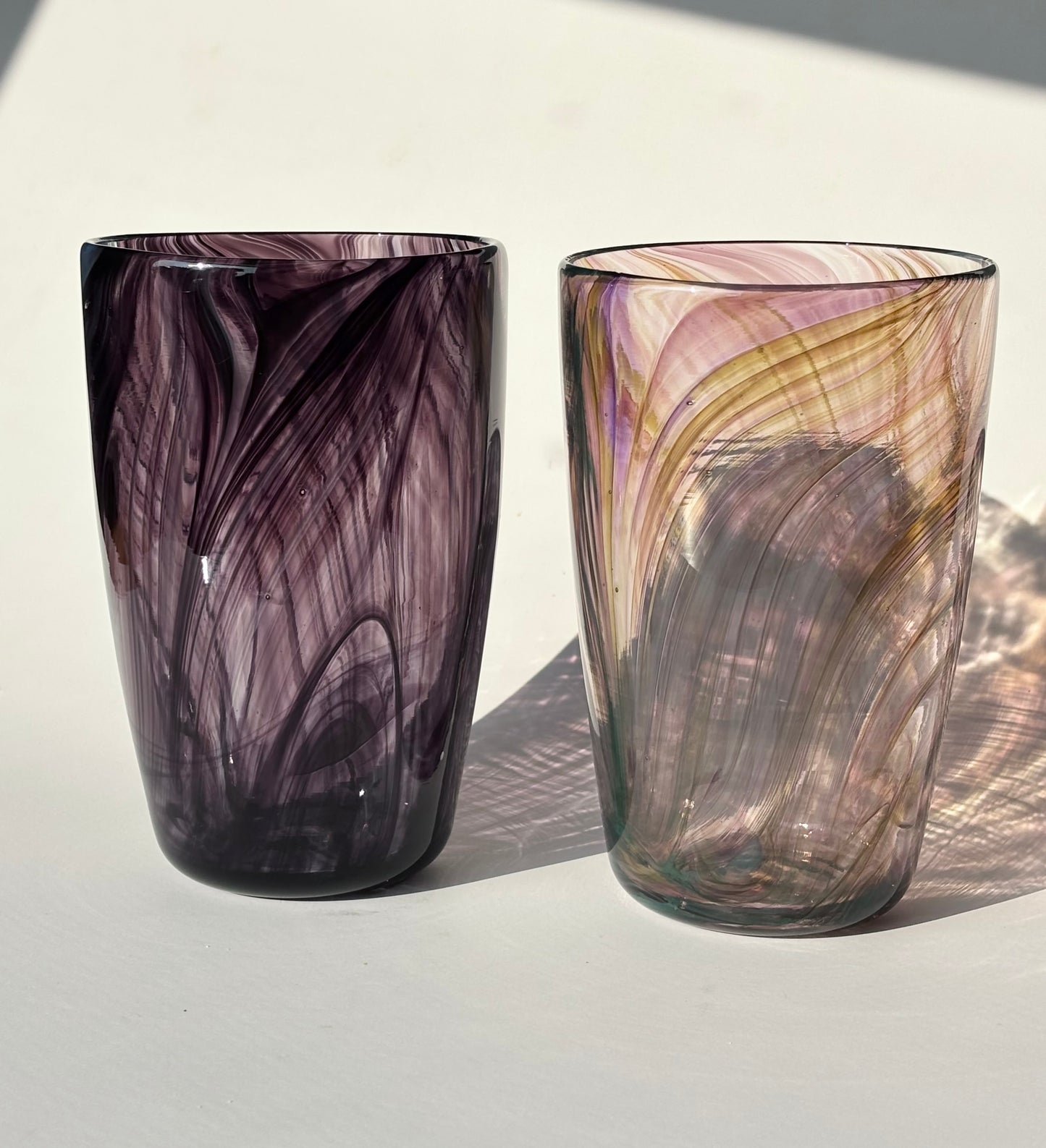 Feathered Pint Glasses – Black & Iris Violet