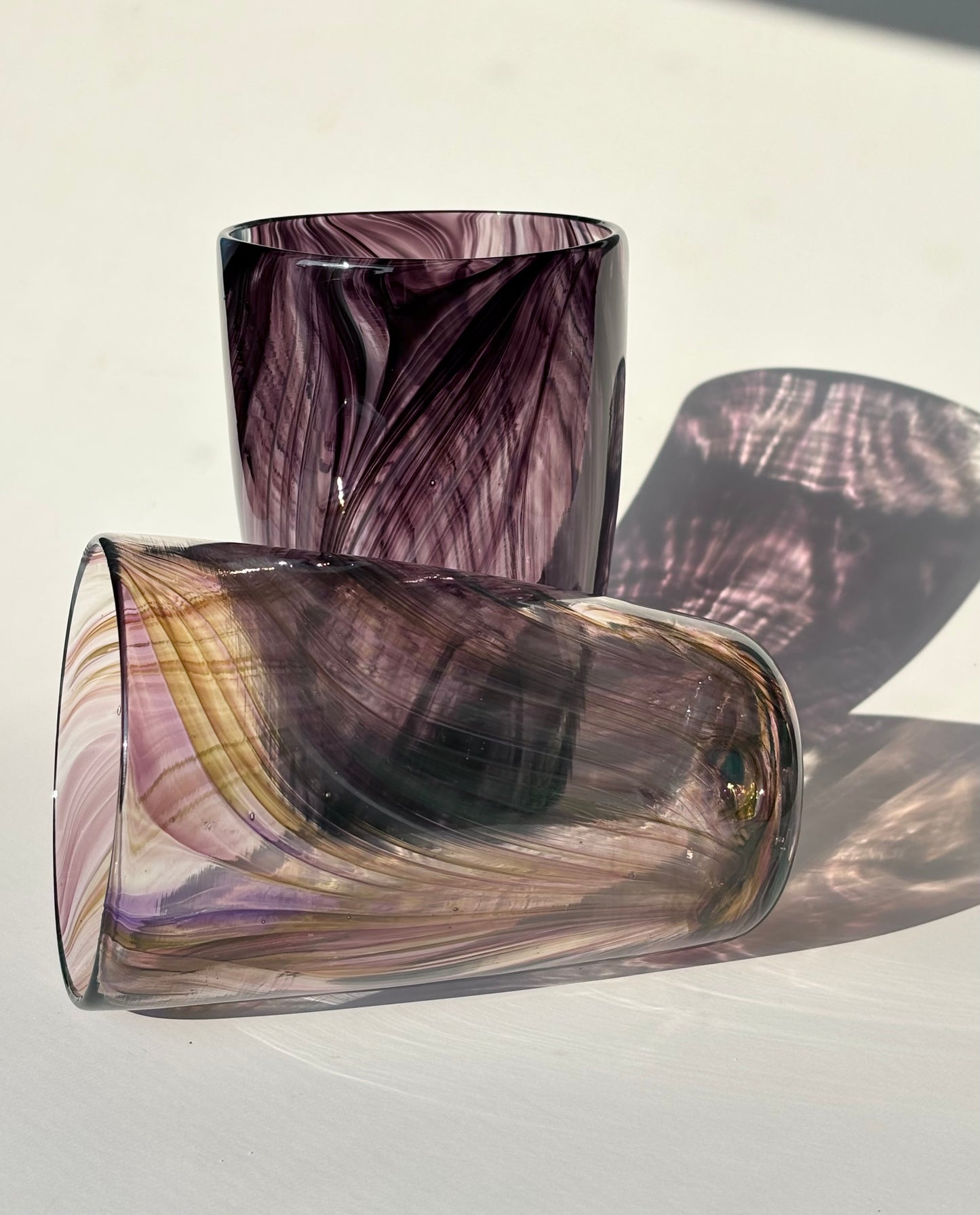 Feathered Pint Glasses – Black & Iris Violet