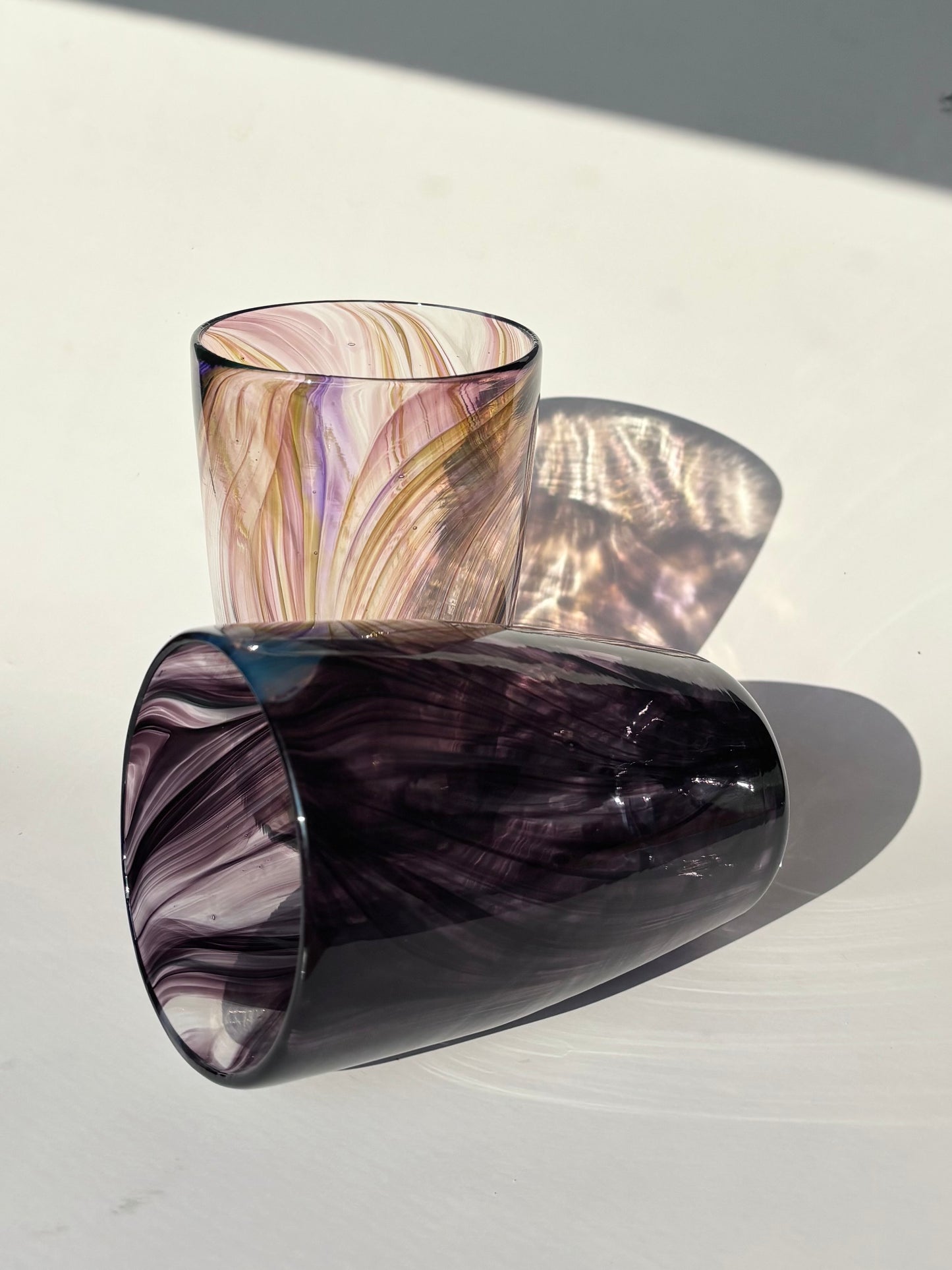 Feathered Pint Glasses – Black & Iris Violet