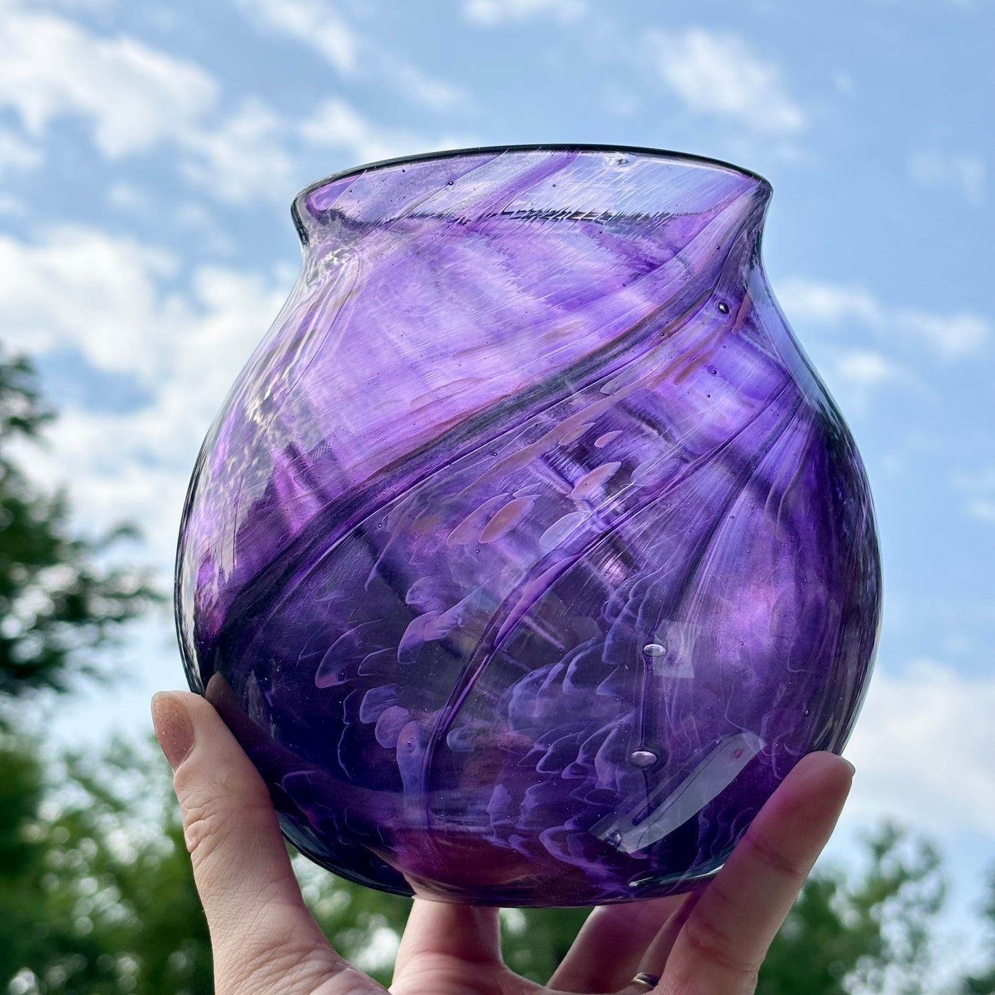 Handblown Glass Vase – Purple Shimmer