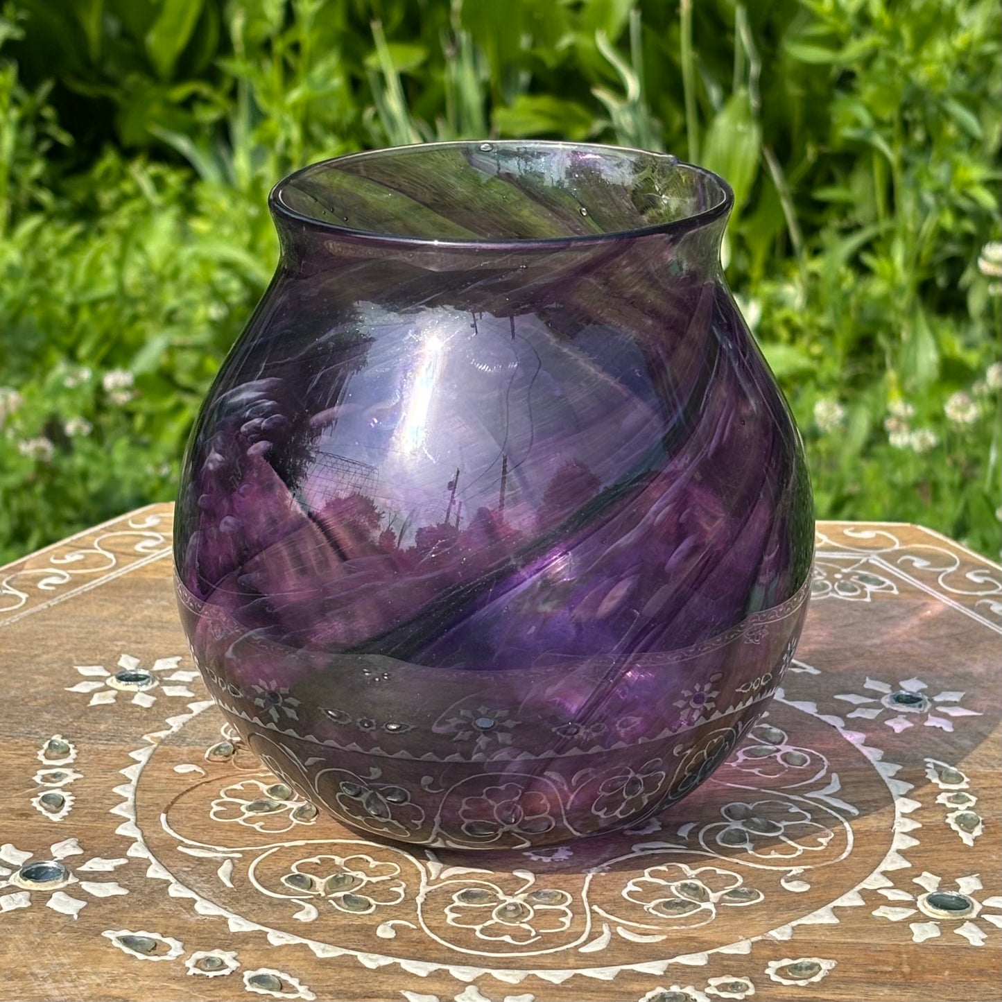 Handblown Glass Vase – Purple Shimmer