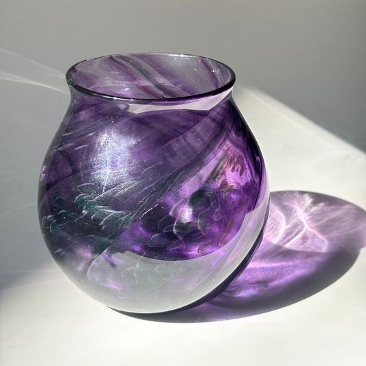 Handblown Glass Vase – Purple Shimmer