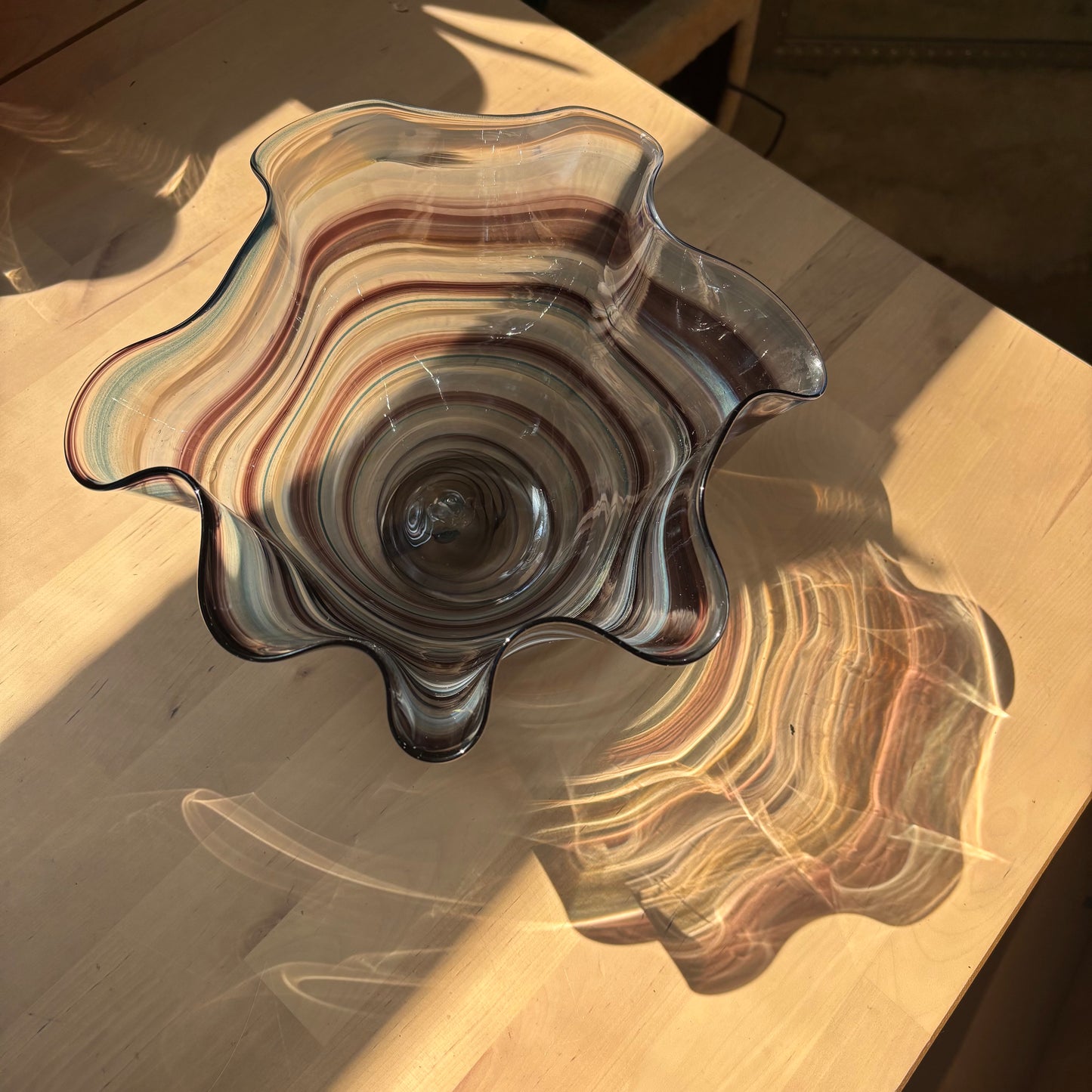Flutter Bowl - Black & Blue Spiral