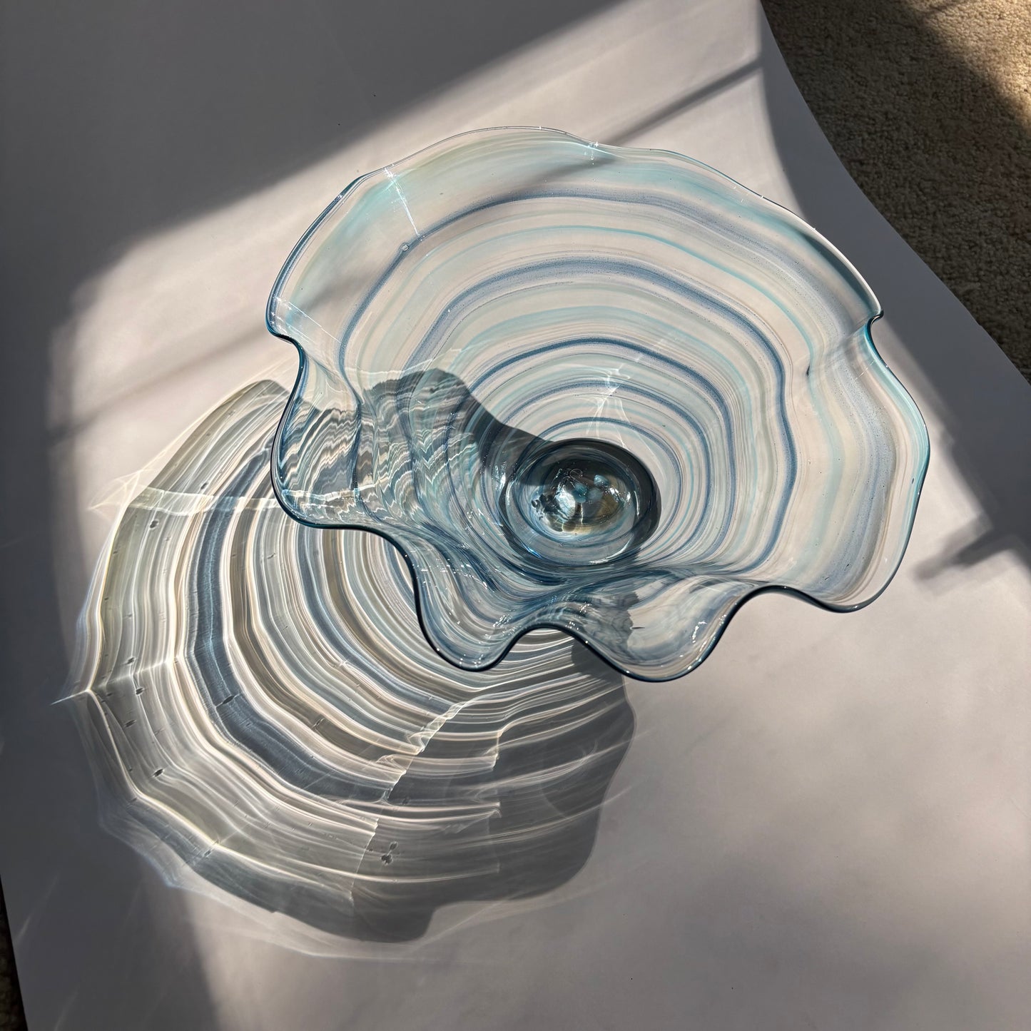 Flutter Bowl - Aqua Spiral