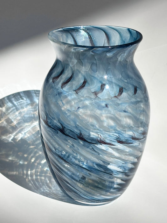 Handblown Glass Vase – Aquamarine Shimmer