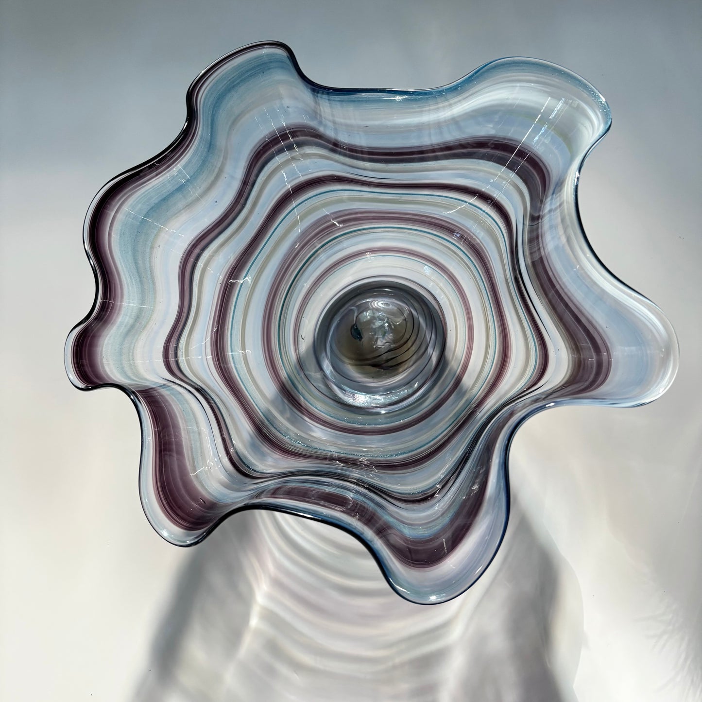 Flutter Bowl - Black & Blue Spiral