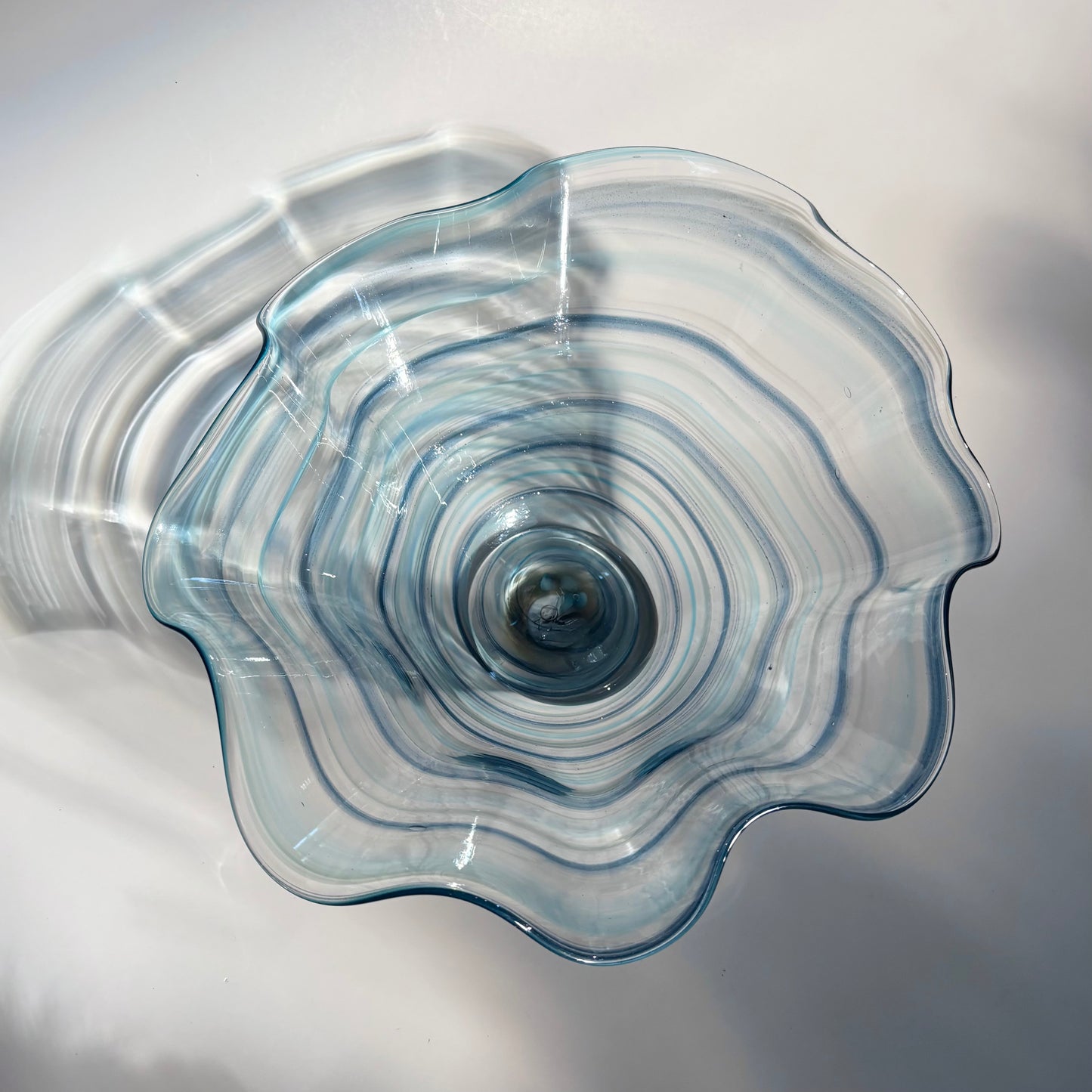 Flutter Bowl - Aqua Spiral