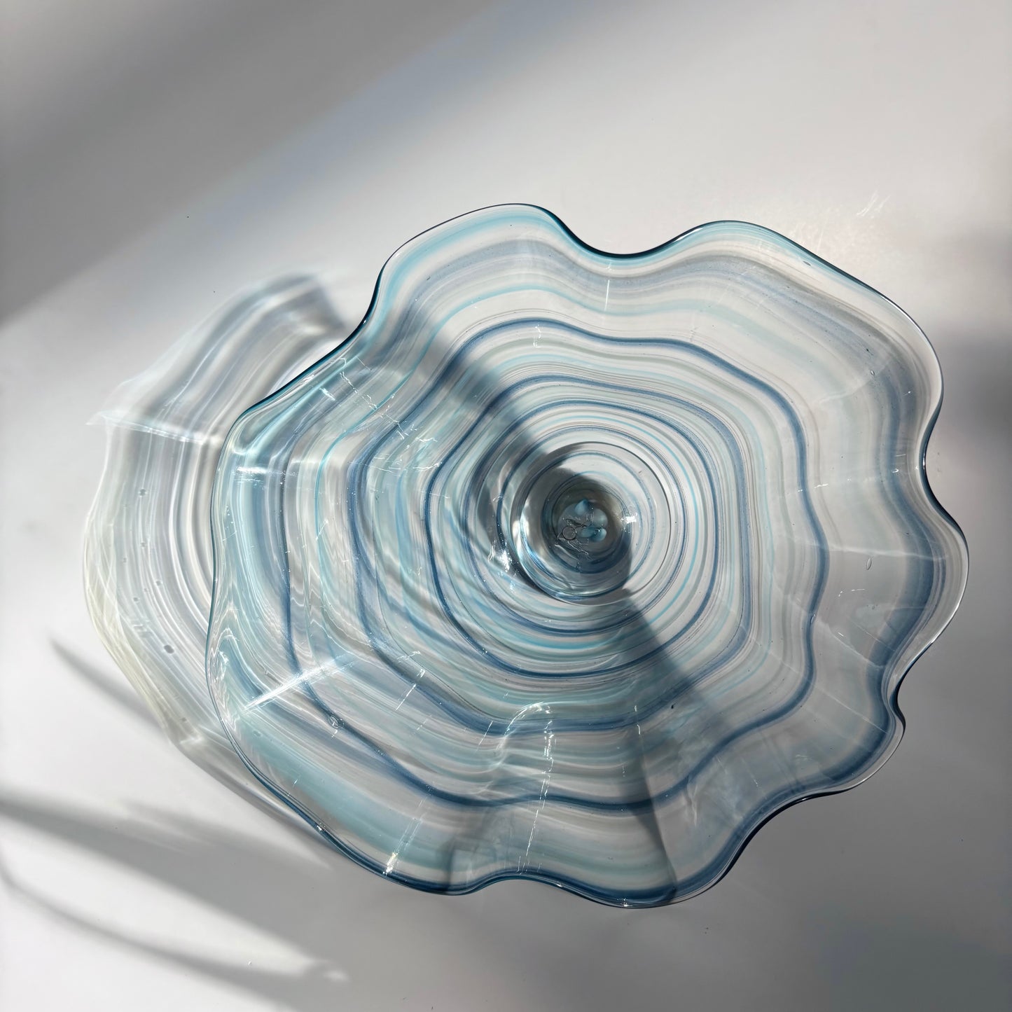 Flutter Bowl - Aqua Spiral